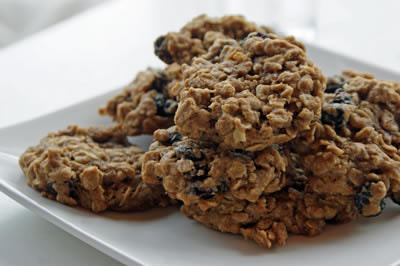 Equal Wellness - Flourless, butterless, sugarless  oatmeal raisin cookies