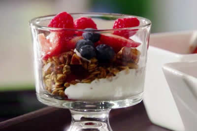 Equal Wellness - Berry and granola parfait
